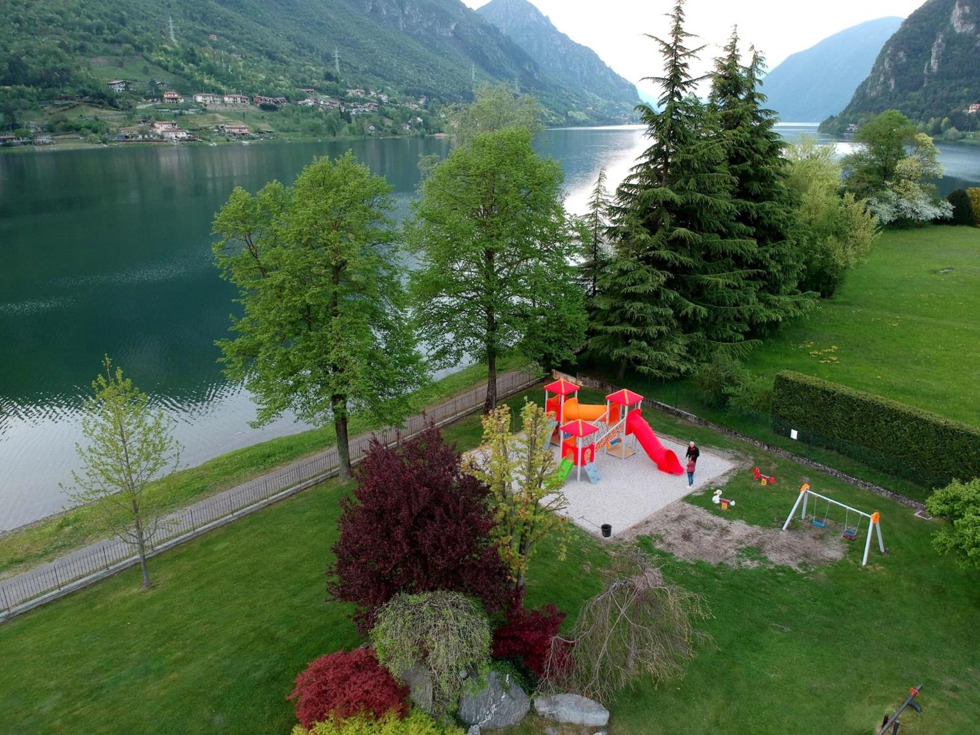 Spacious Apartment In Idro With Shared Pool Crone Exterior foto